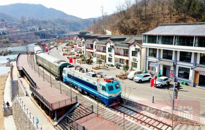 新南铁路小镇.jpg