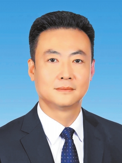 杨.jpg