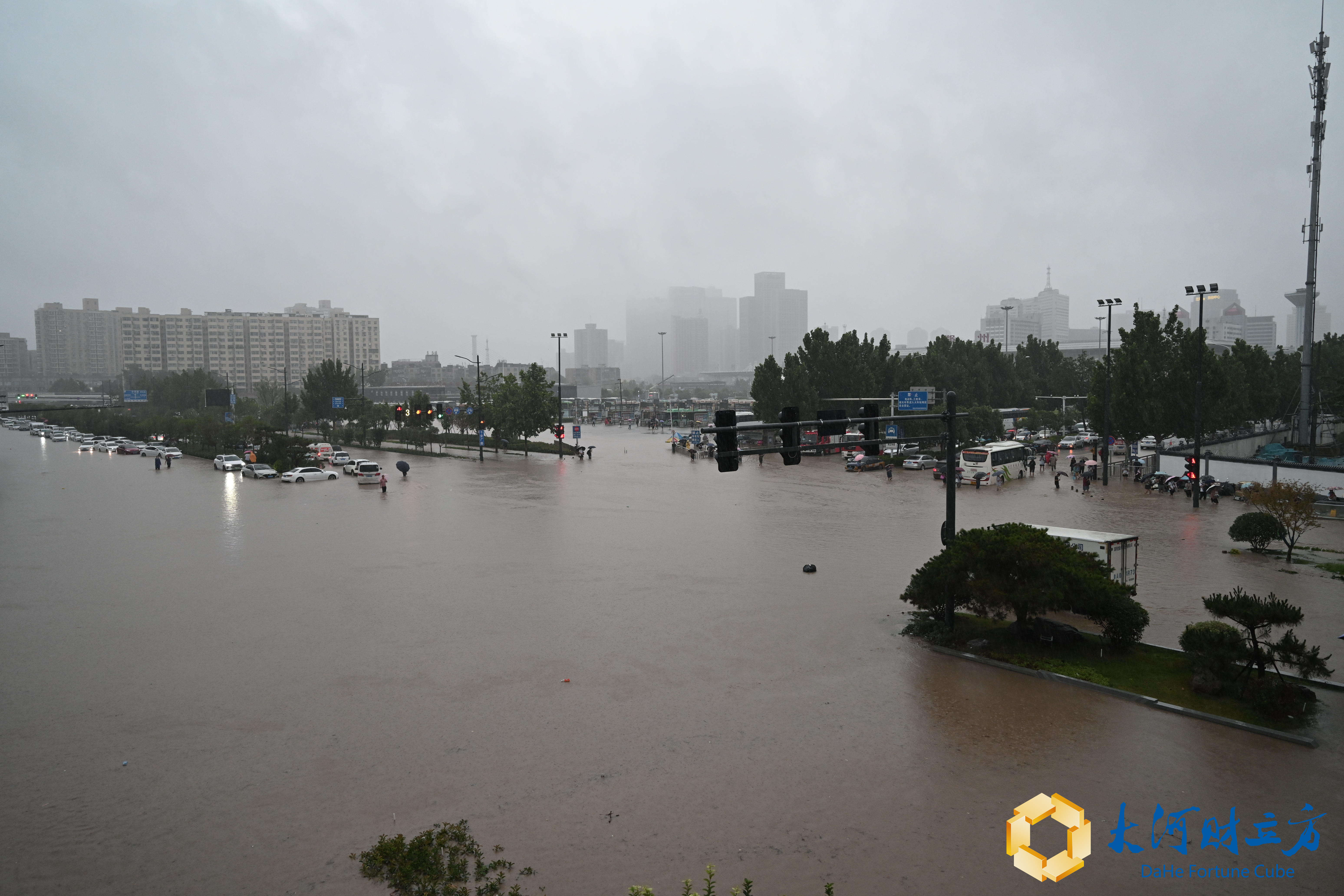 7.20郑州特大暴雨图片