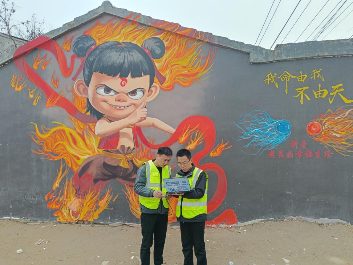 移动人员在闫集镇吴营村“哪吒村”进行网络保障